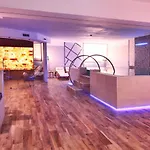 度假村 阿奇里斯中央旅游酒店 新锡里马里纳