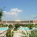 阿奇里斯中央旅游酒店 新锡里马里纳