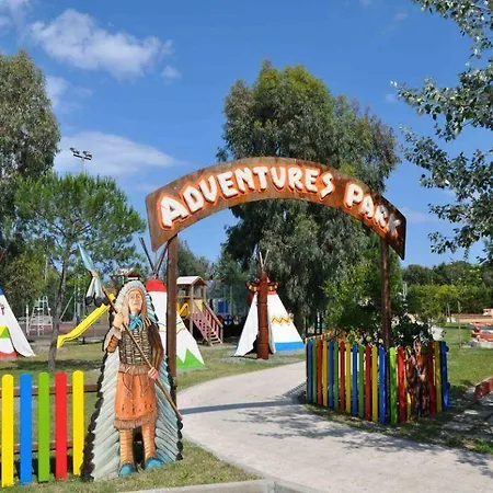 Centro Turistico Akiris 4*