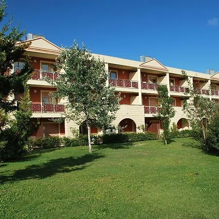 منتجع Centro Turistico Akiris