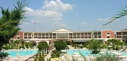 Centro Turistico Akiris 4* نوفا سيري مارينا
