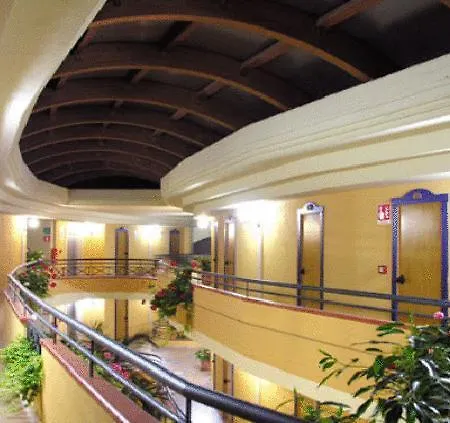 Centro Turistico Akiris نوفا سيري مارينا