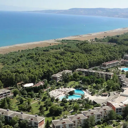 Centro Turistico Akiris 4* نوفا سيري مارينا