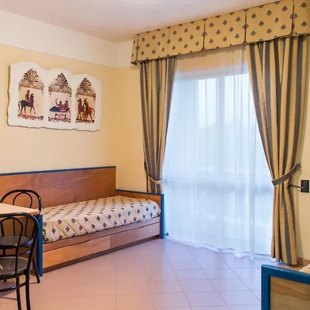 Centro Turistico Akiris 4*