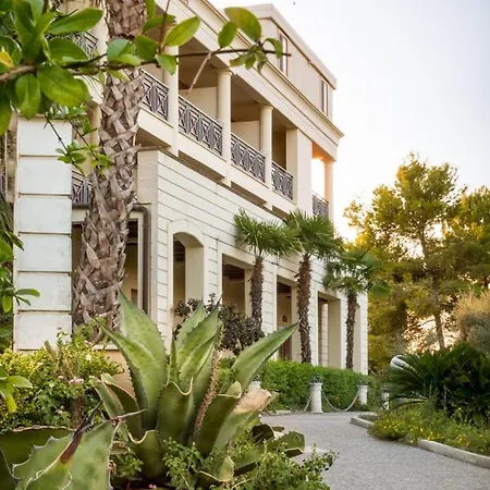 Station touristique Centro Turistico Akiris 4*