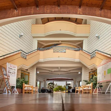 Centro Turistico Akiris