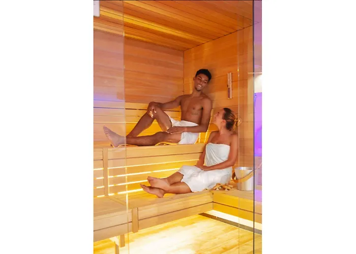 Centro Turistico Akiris Resort 4*