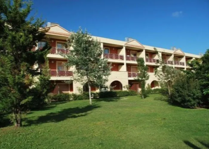 Centro Turistico Akiris