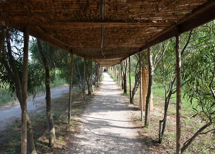 Centro Turistico Akiris Resort 4*